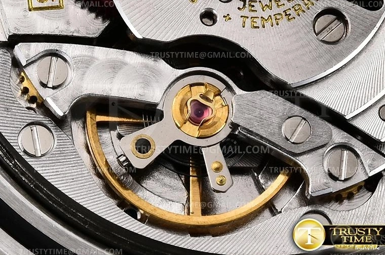 0116 StreetReady ROLGMT190C – GMT II 988